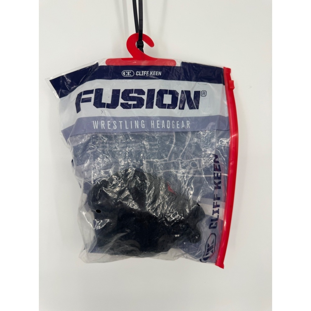 NWT Cliff Keen Fusion Headgear Youth One Size All-Blacked Athletic Wrestling